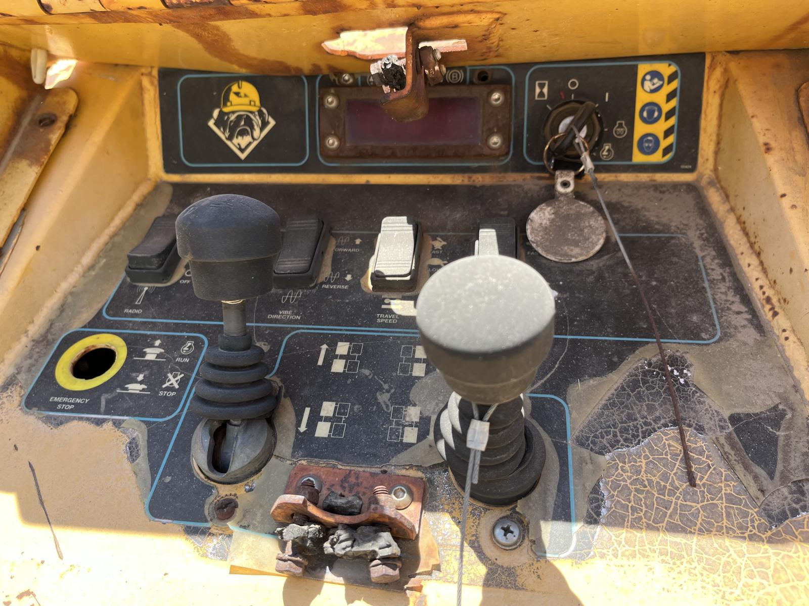 ./imagenes/INVOICE/2019/18111/STONE BULLDOG TR34R (3).JPG